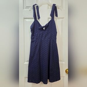 BB Dakota Navy Eyelet Dress Size M Elastic Back Summer Chic